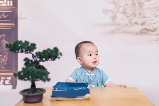 简阳怀孕为啥肚子会长毛